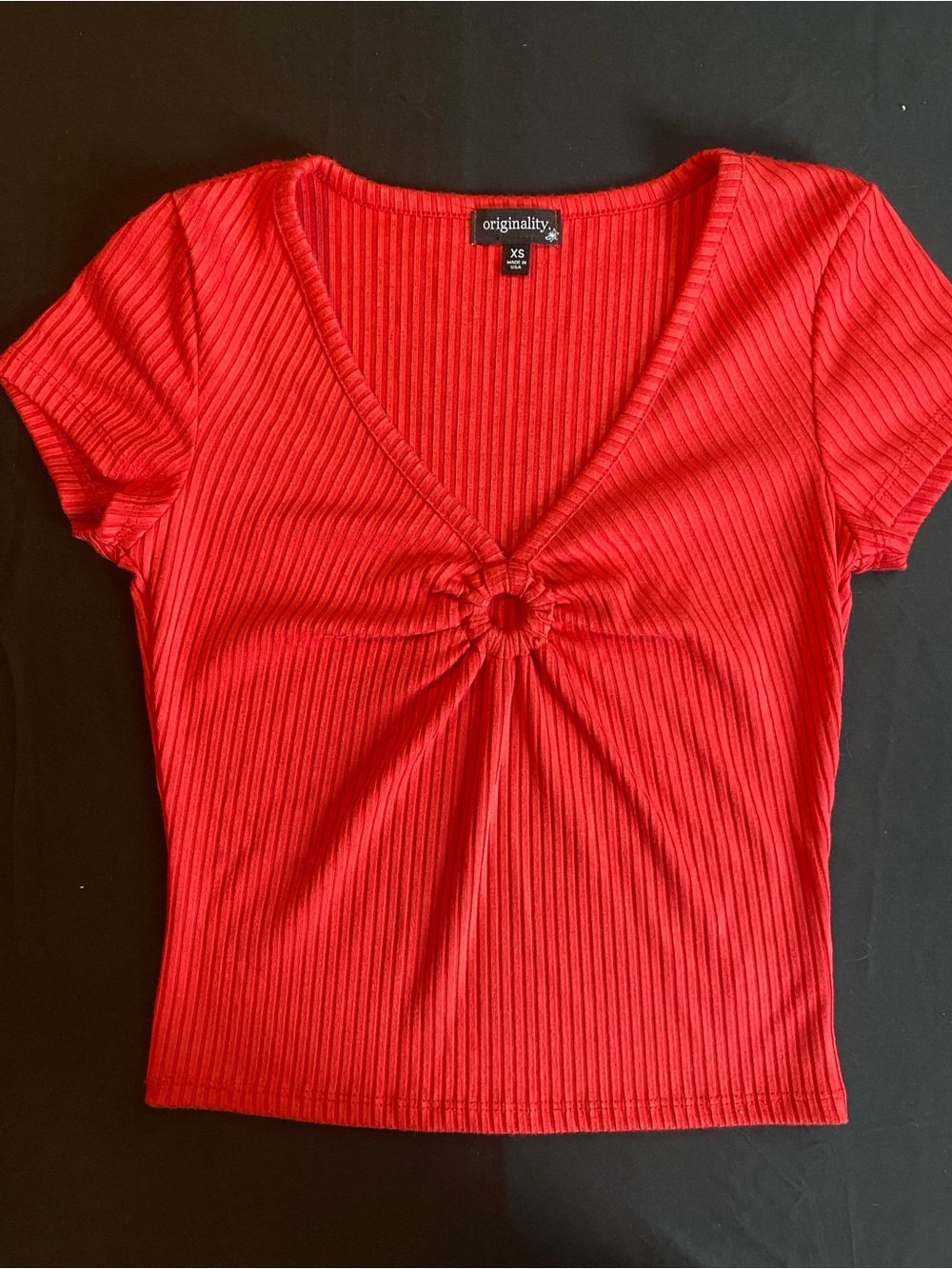 Red Ribbed V-Neck Knot Front Top